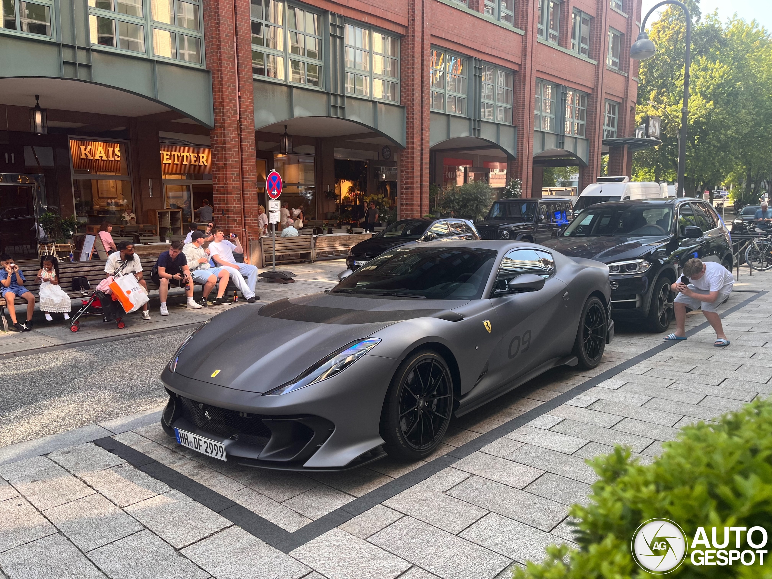 Ferrari 812 Competizione
