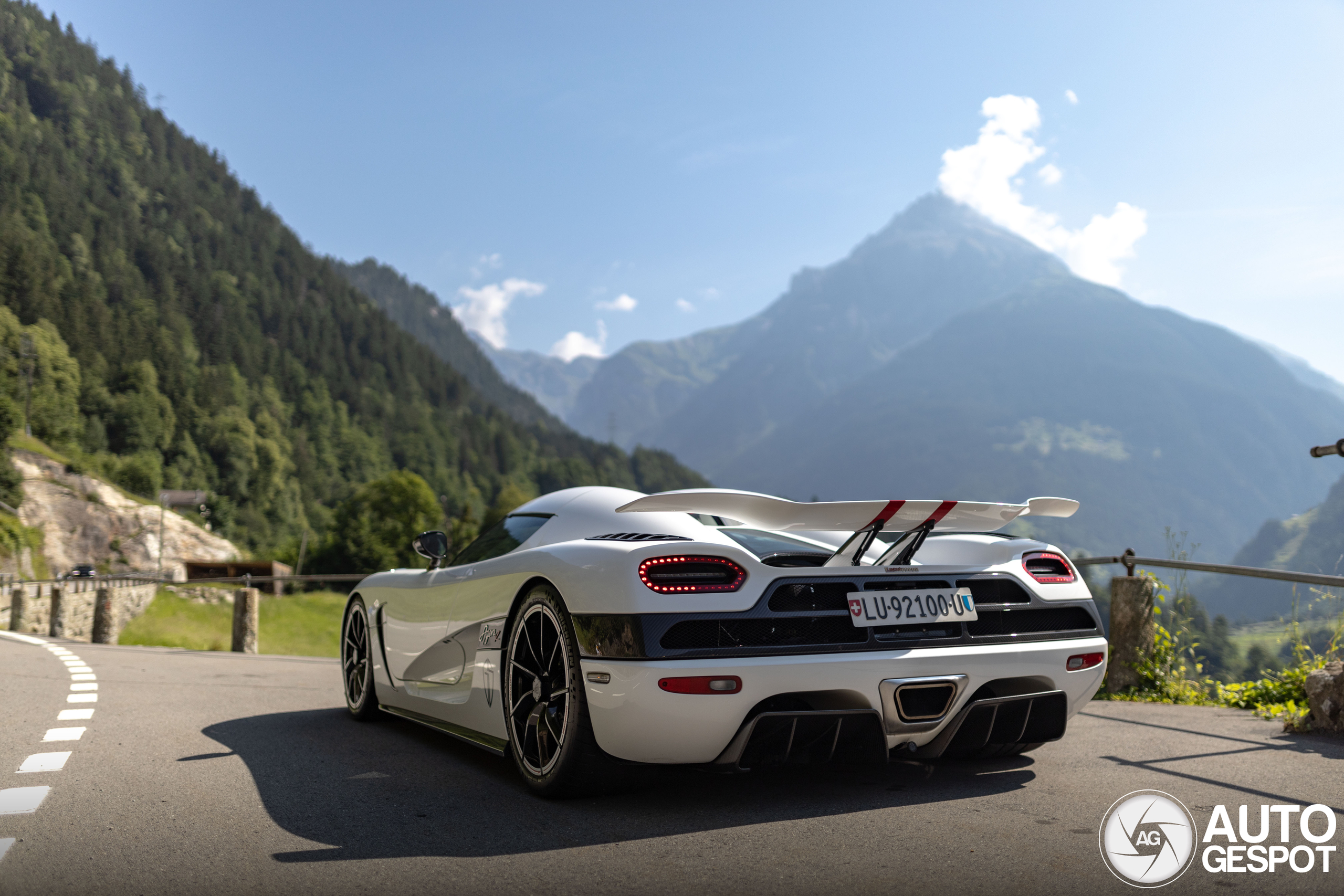 The comeback: Koenigsegg Agera R roars through Andermatt