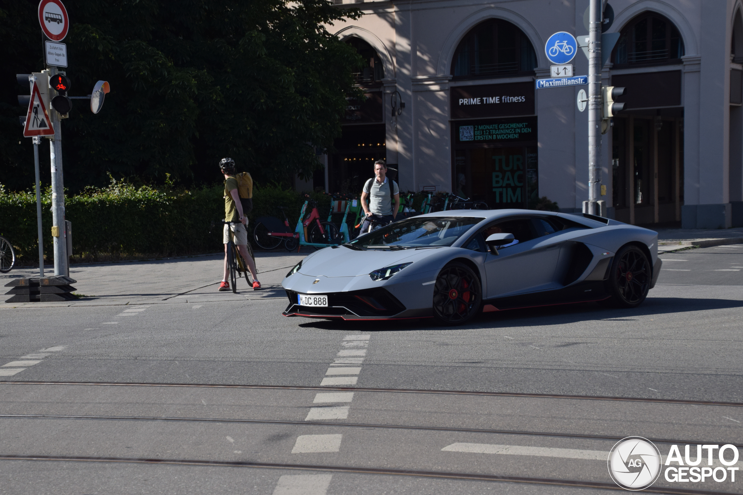 Lamborghini Aventador LP780-4 Ultimae