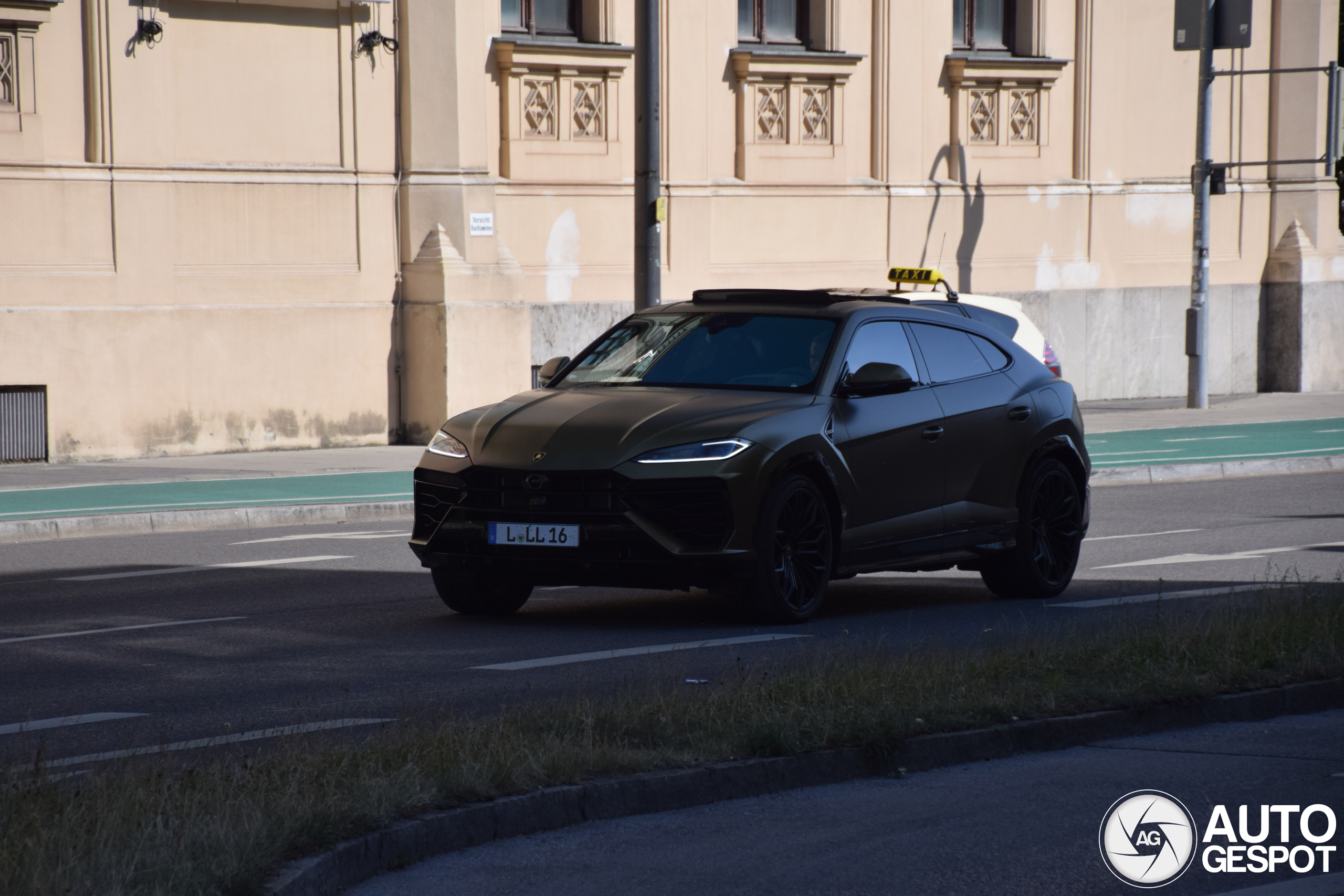 Lamborghini Urus SE