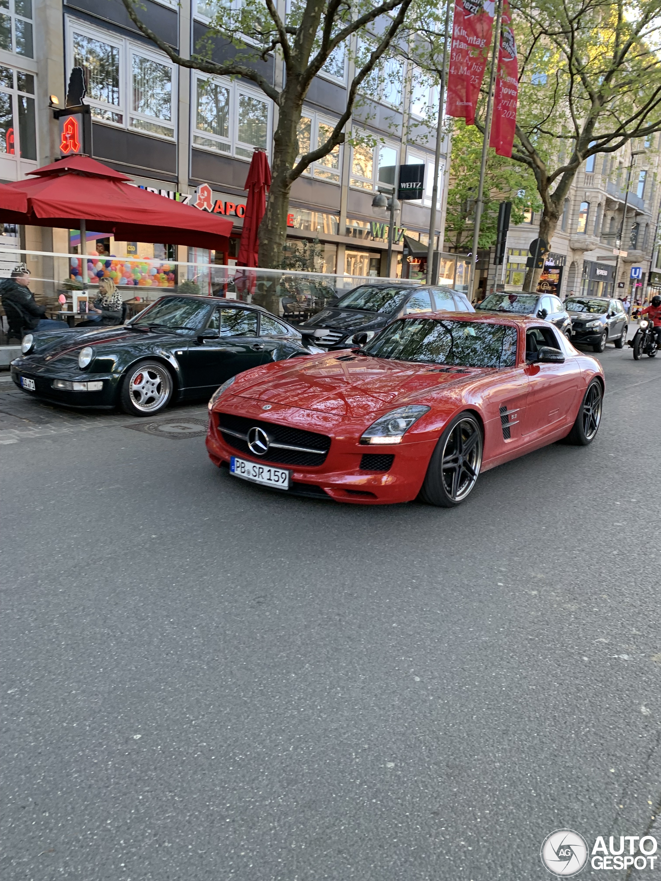 Mercedes-Benz SLS AMG