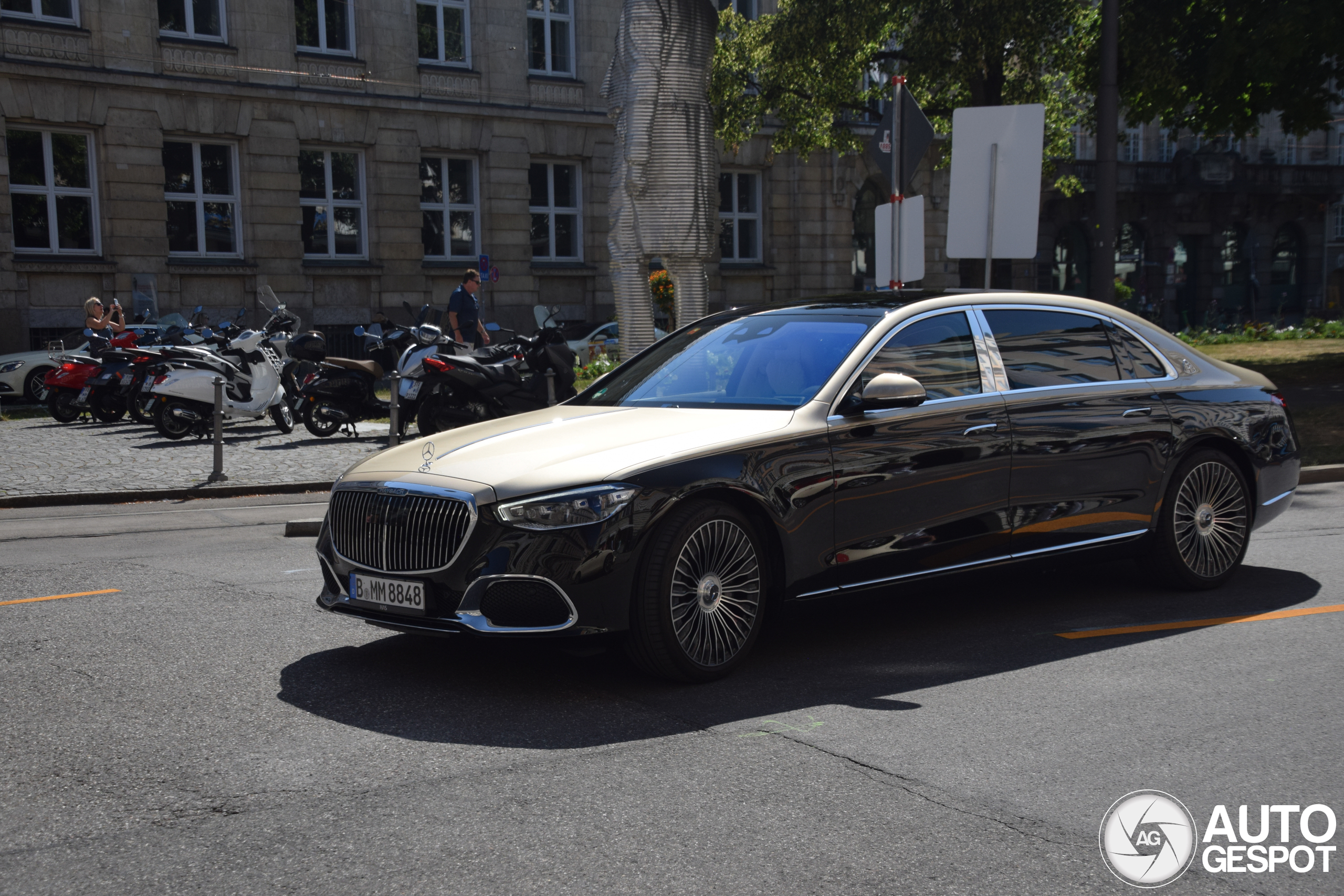 Mercedes-Maybach S 680 X223