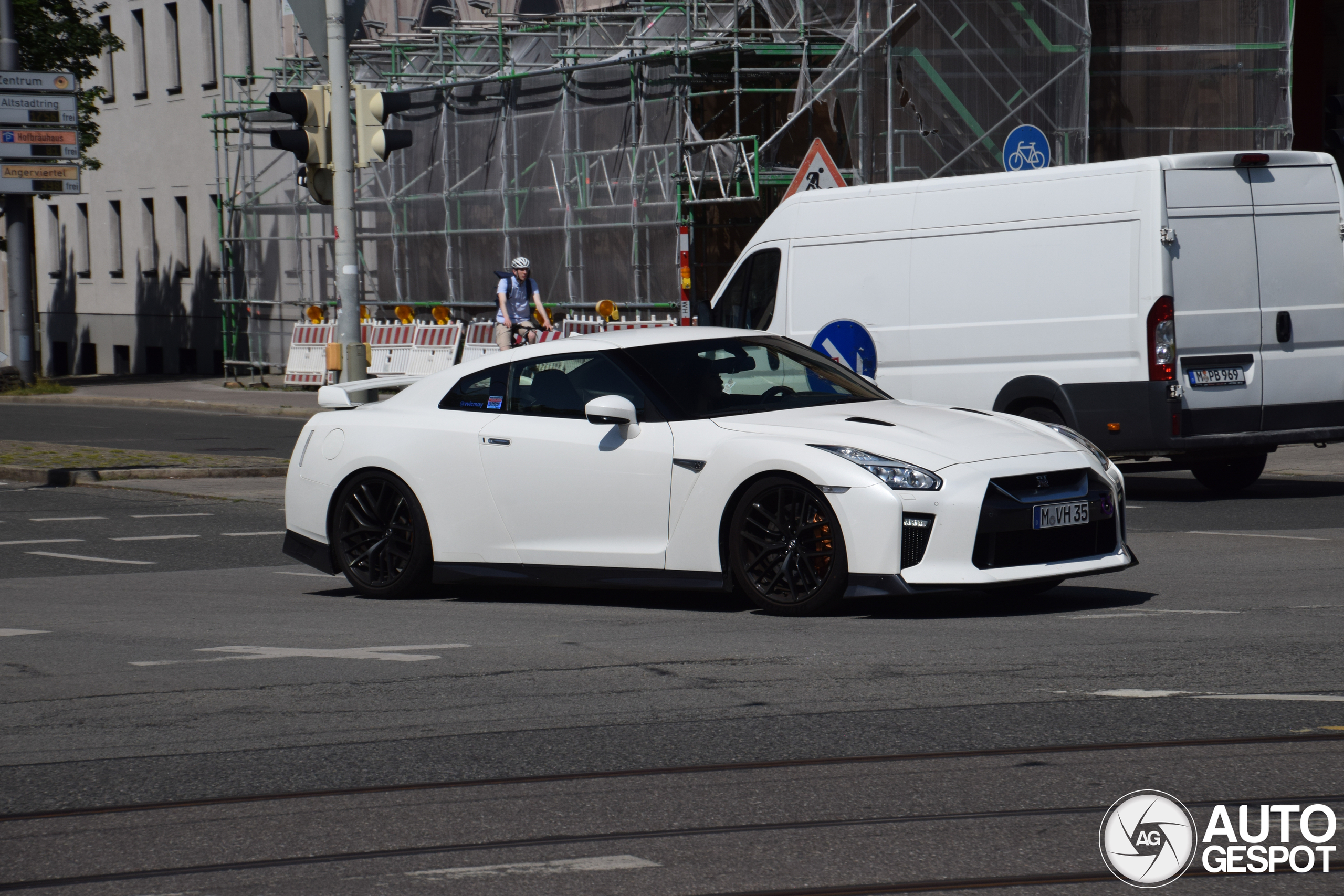 Nissan GT-R 2017