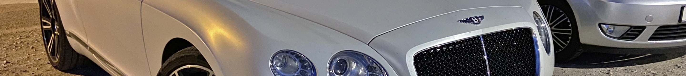 Bentley Continental GTC V8