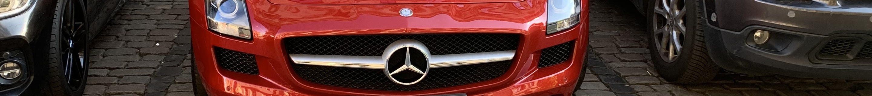 Mercedes-Benz SLS AMG