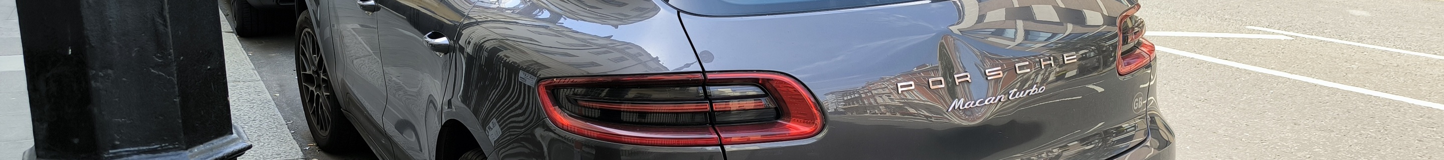 Porsche 95B Macan Turbo MkI