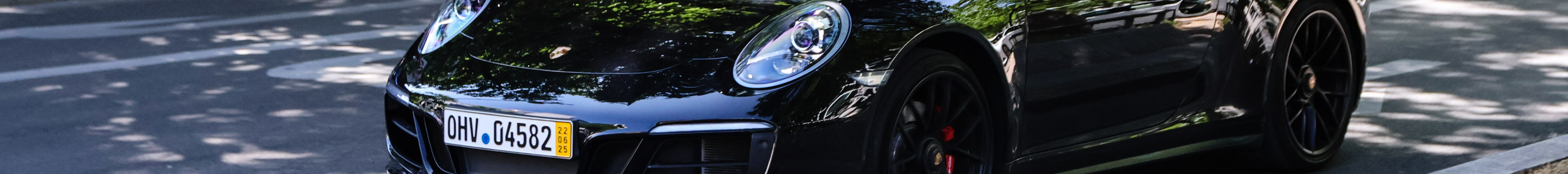 Porsche 991 Carrera 4 GTS Cabriolet MkII