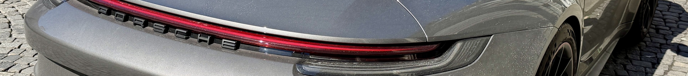 Porsche 992 GT3 Touring