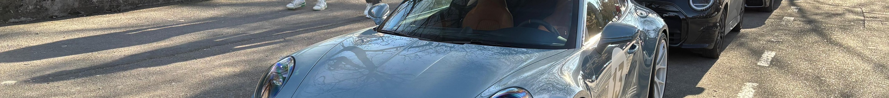 Porsche 992 S/T