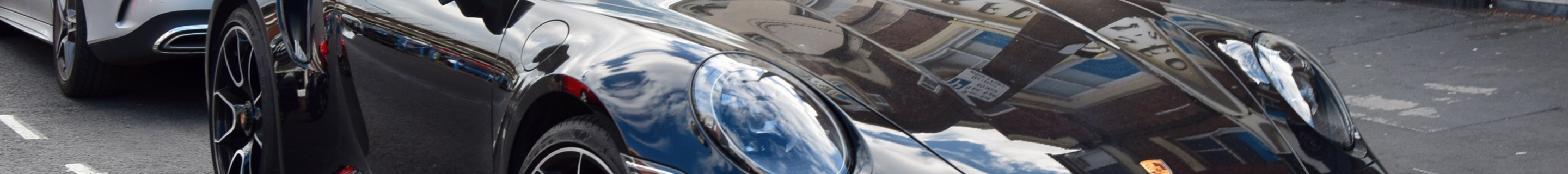 Porsche 992 Turbo MkI