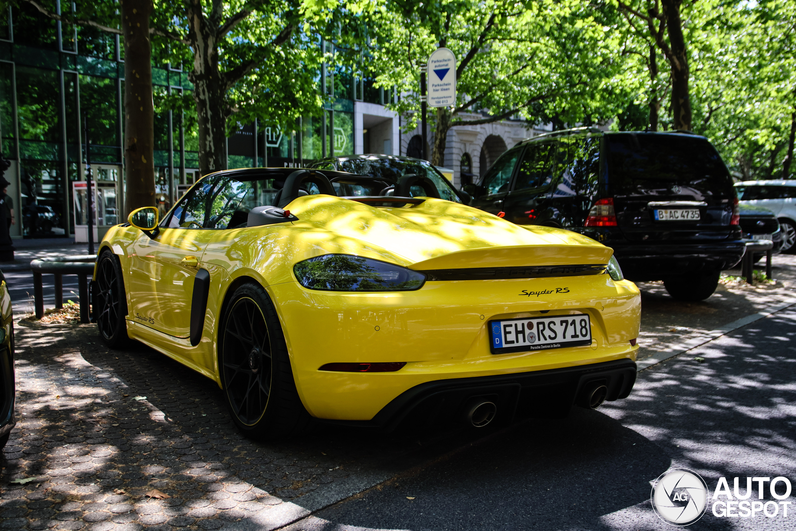 Porsche 718 Spyder RS