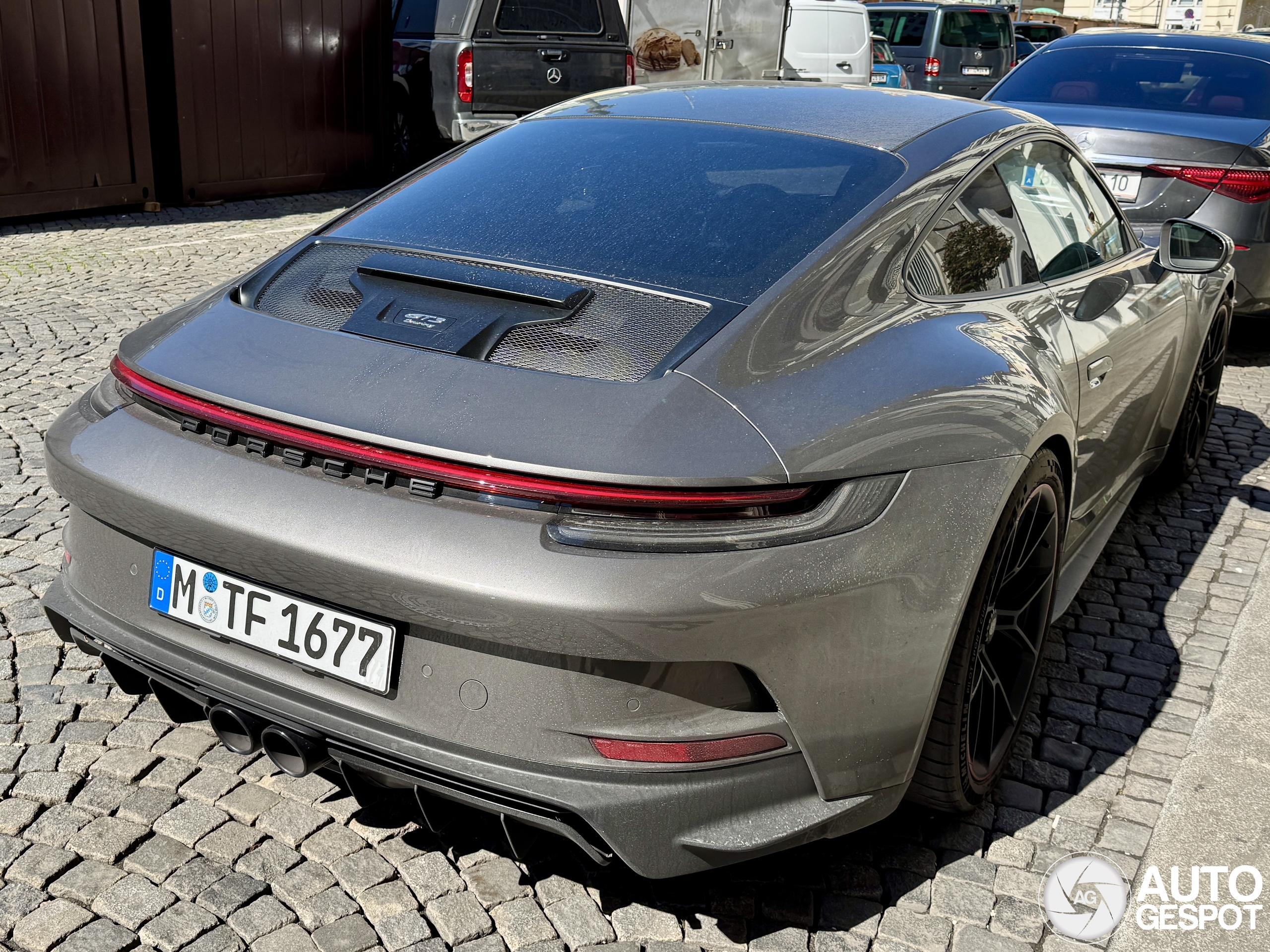 Porsche 992 GT3 Touring
