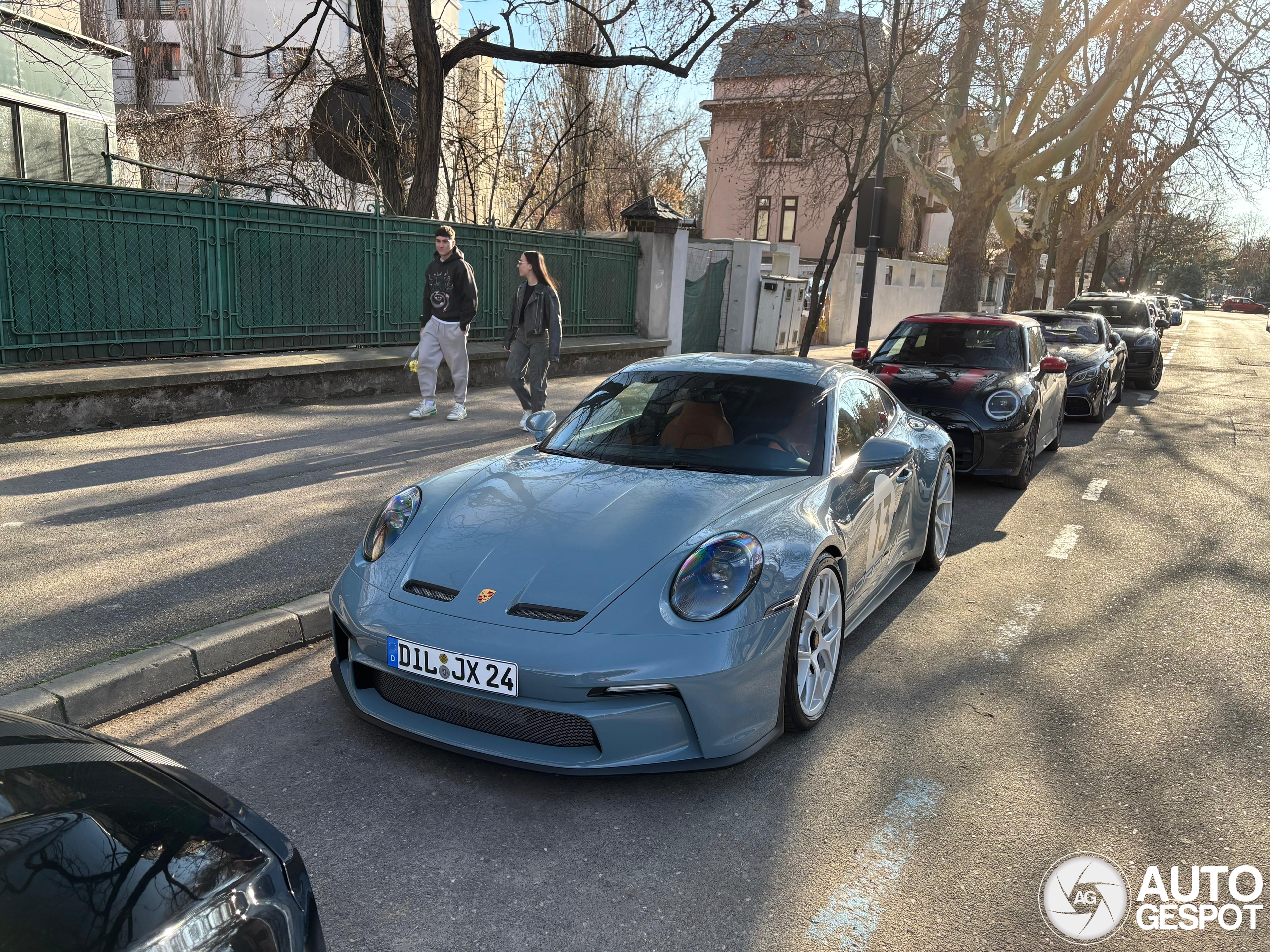 Porsche 992 S/T
