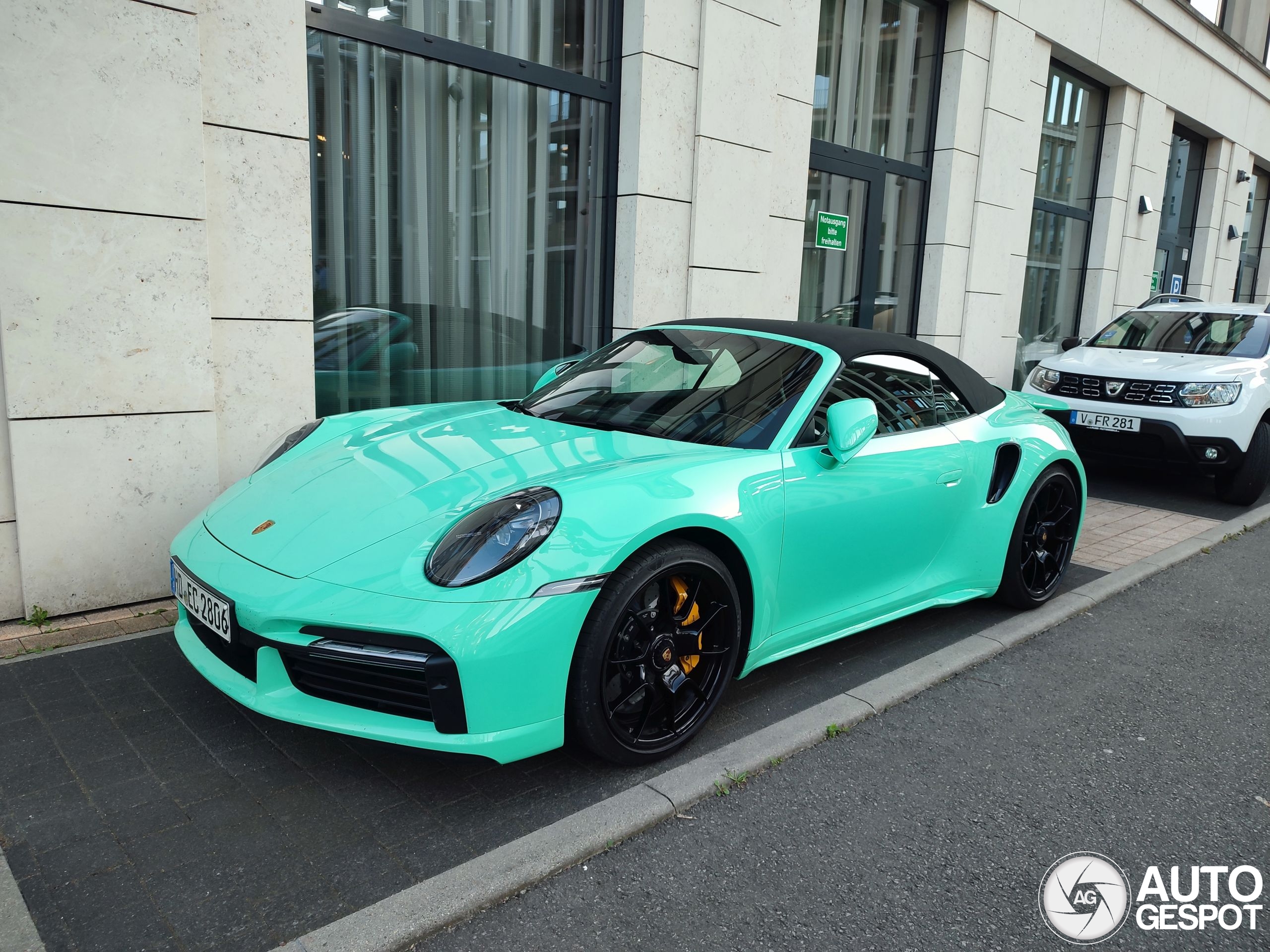 Porsche 992 Turbo S Cabriolet