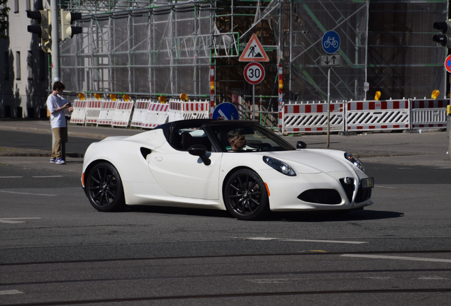 Alfa Romeo 4C Spider