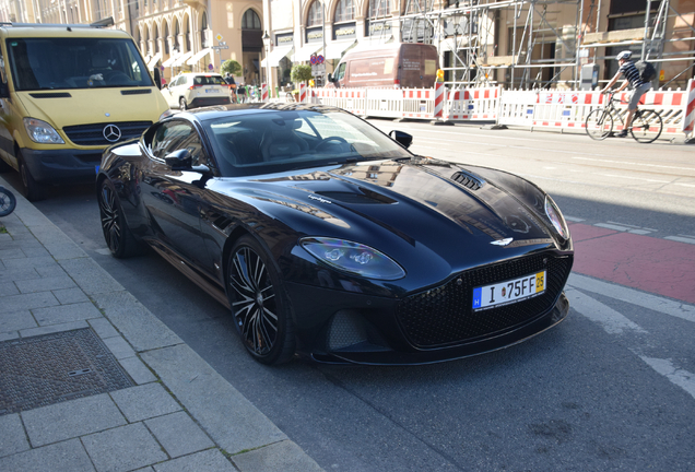 Aston Martin DBS Superleggera