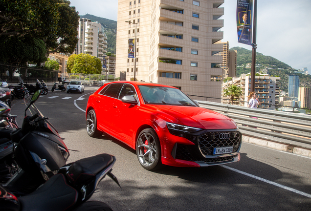 Audi RS Q8 2024