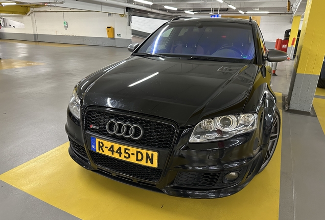 Audi RS4 Avant B7