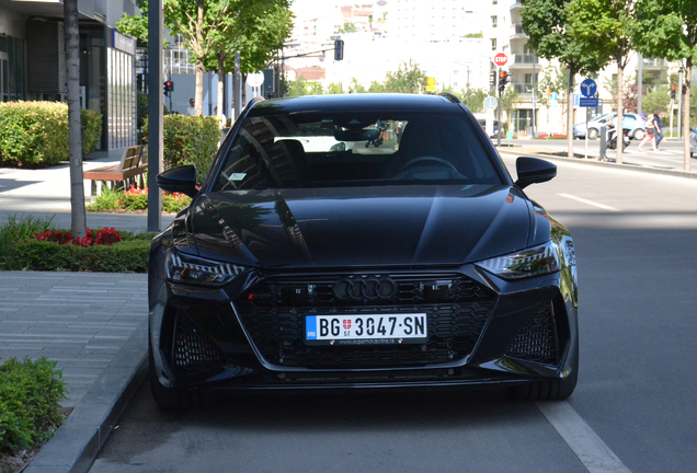 Audi RS6 Avant C8