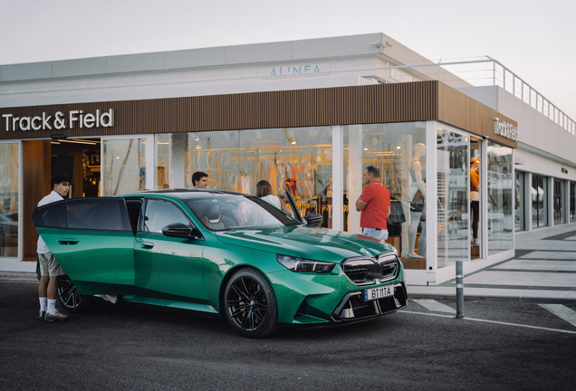 BMW M5 G90