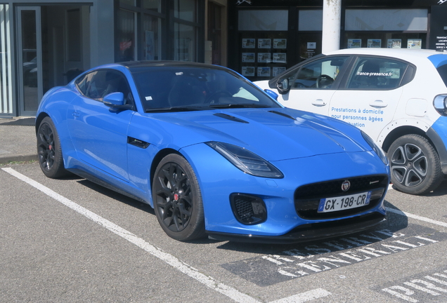 Jaguar F-TYPE R Coupé 2017