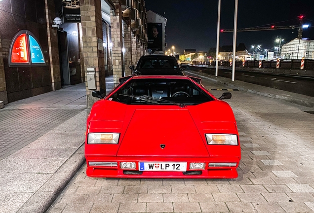 Lamborghini Countach 5000 Quattrovalvole