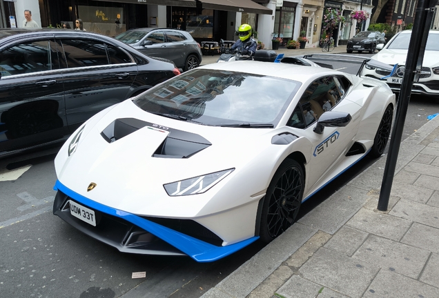 Lamborghini Huracán LP640-2 STO