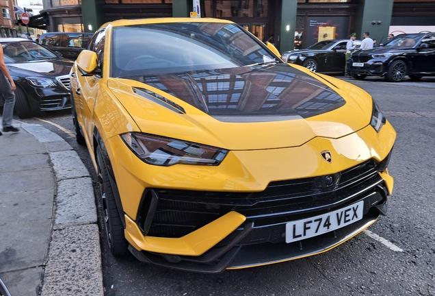 Lamborghini Urus Performante