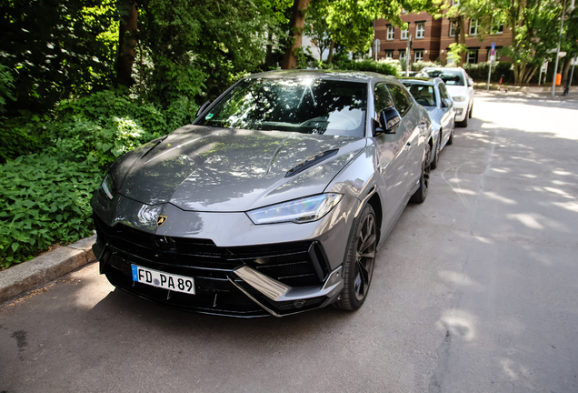 Lamborghini Urus S