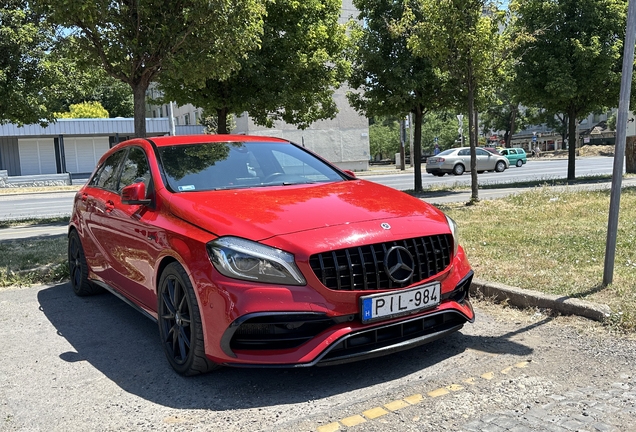 Mercedes-AMG A 45 W176 2015