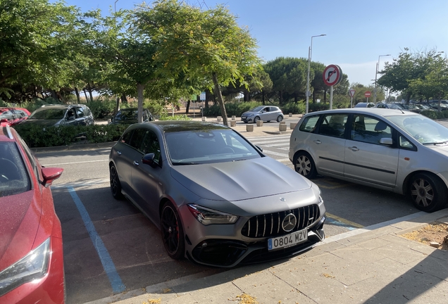 Mercedes-AMG CLA 45 S Shooting Brake X118