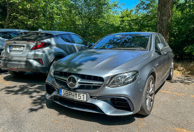 Mercedes-AMG E 63 S W213