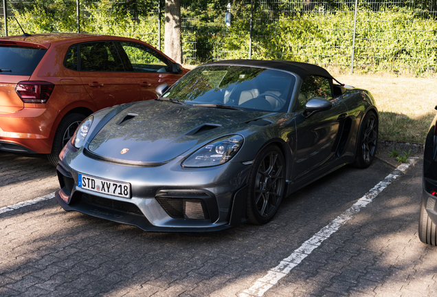 Porsche 718 Spyder RS