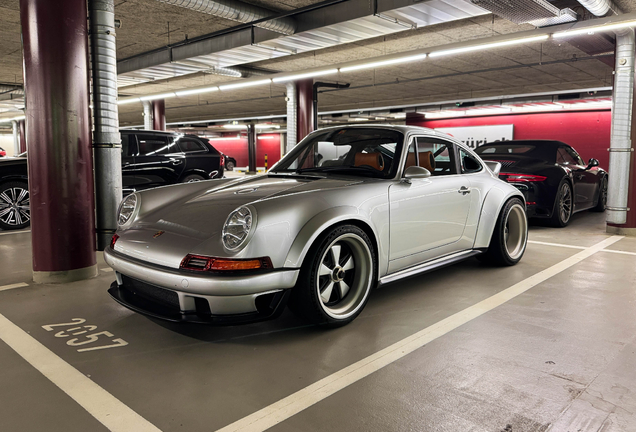 Porsche 911 Singer DLS