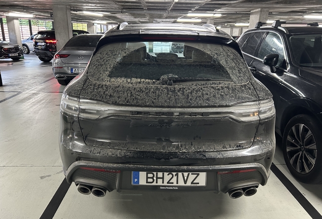 Porsche 95B Macan GTS MkII