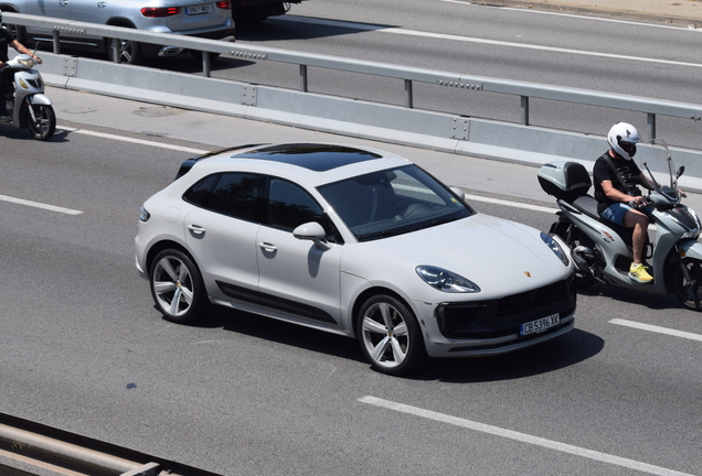 Porsche 95B Macan GTS MkIII