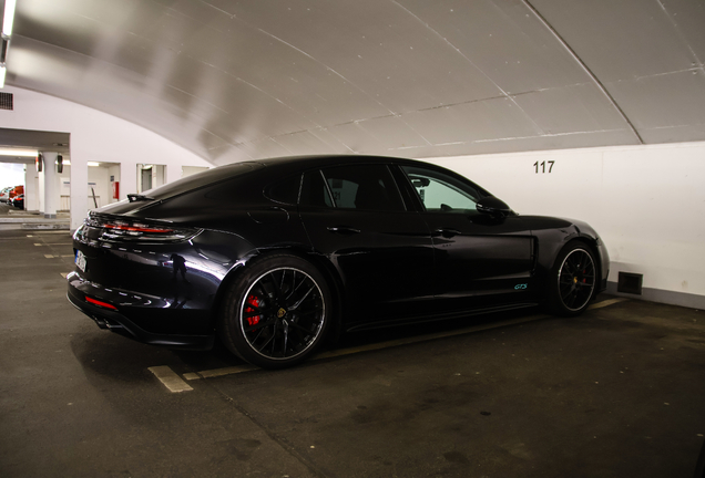 Porsche 971 Panamera GTS MkI