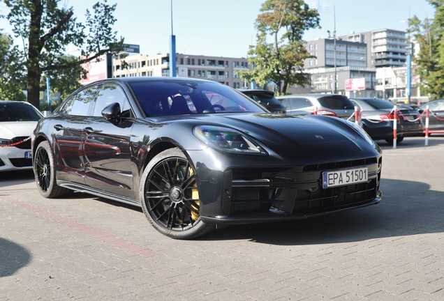 Porsche 972 Panamera Turbo S E-Hybrid