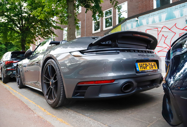 Porsche 992 Carrera 4 GTS Cabriolet
