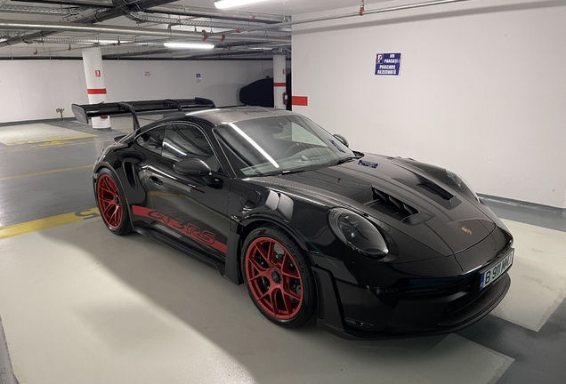 Porsche 992 GT3 RS Weissach Package