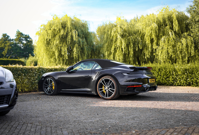 Porsche 992 Turbo S Cabriolet