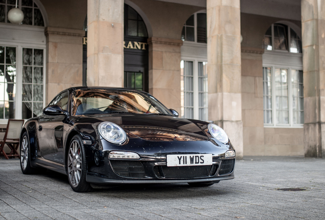 Porsche 997 Carrera GTS