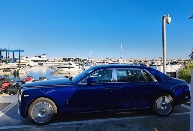 Rolls-Royce Phantom VIII EWB Series II