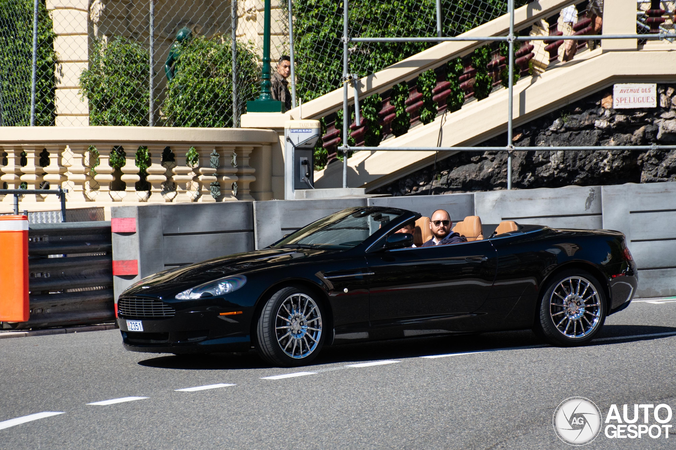 Aston Martin DB9 Volante