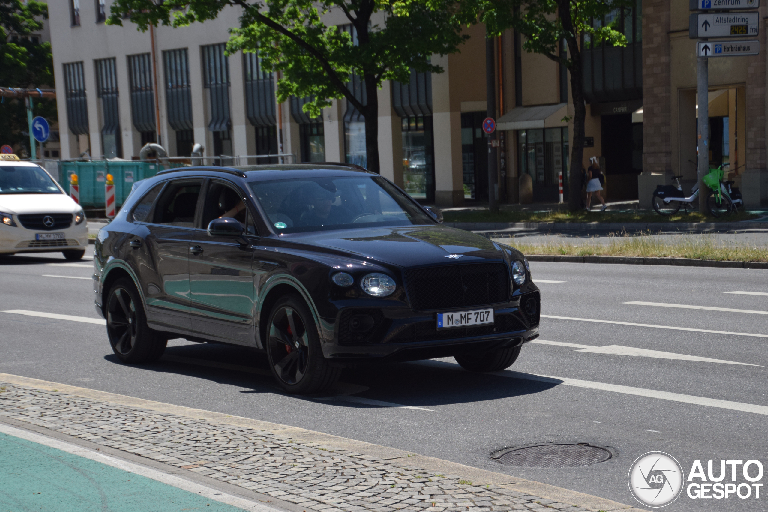 Bentley Bentayga V8 2021 First Edition