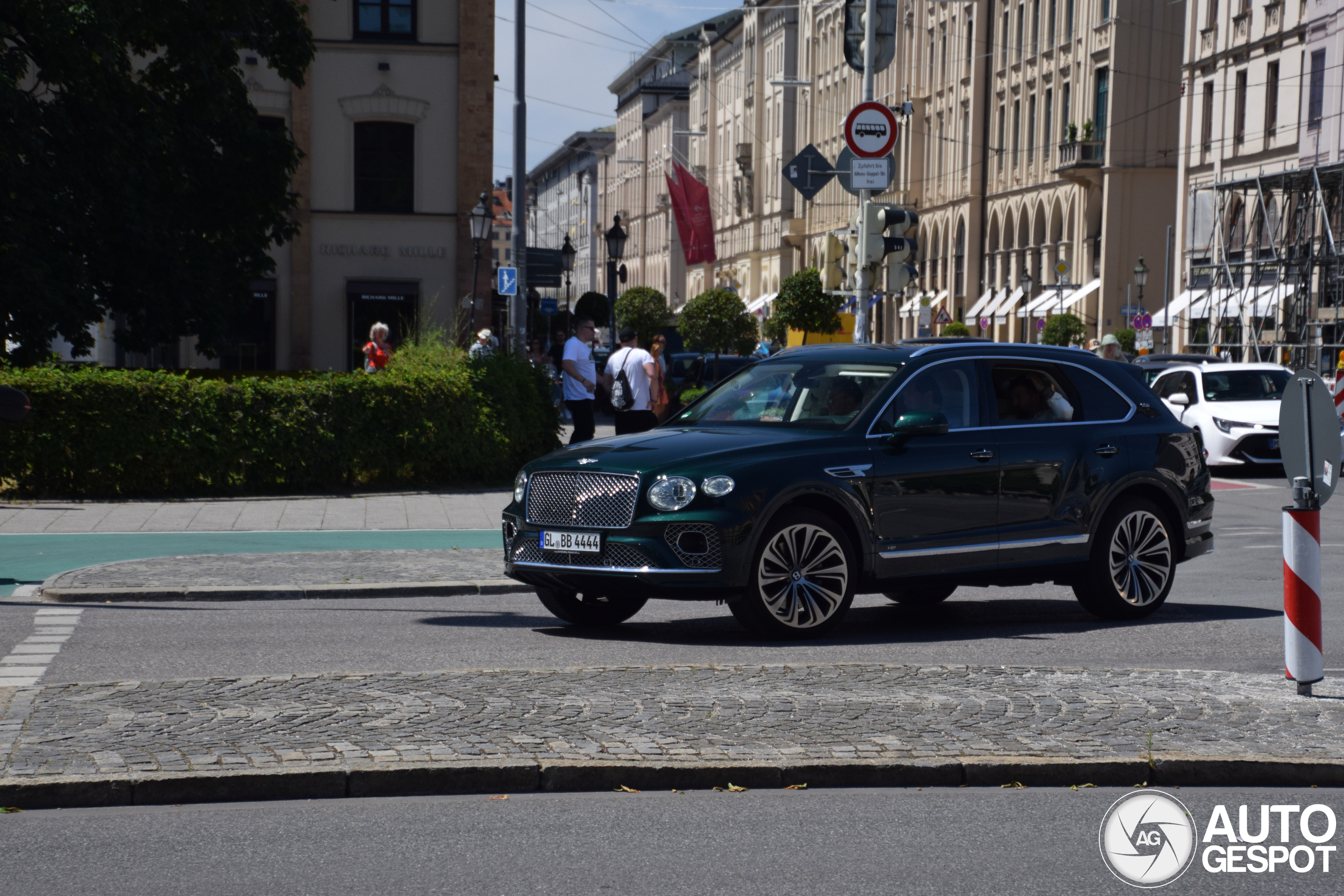 Bentley Bentayga V8 2021 First Edition