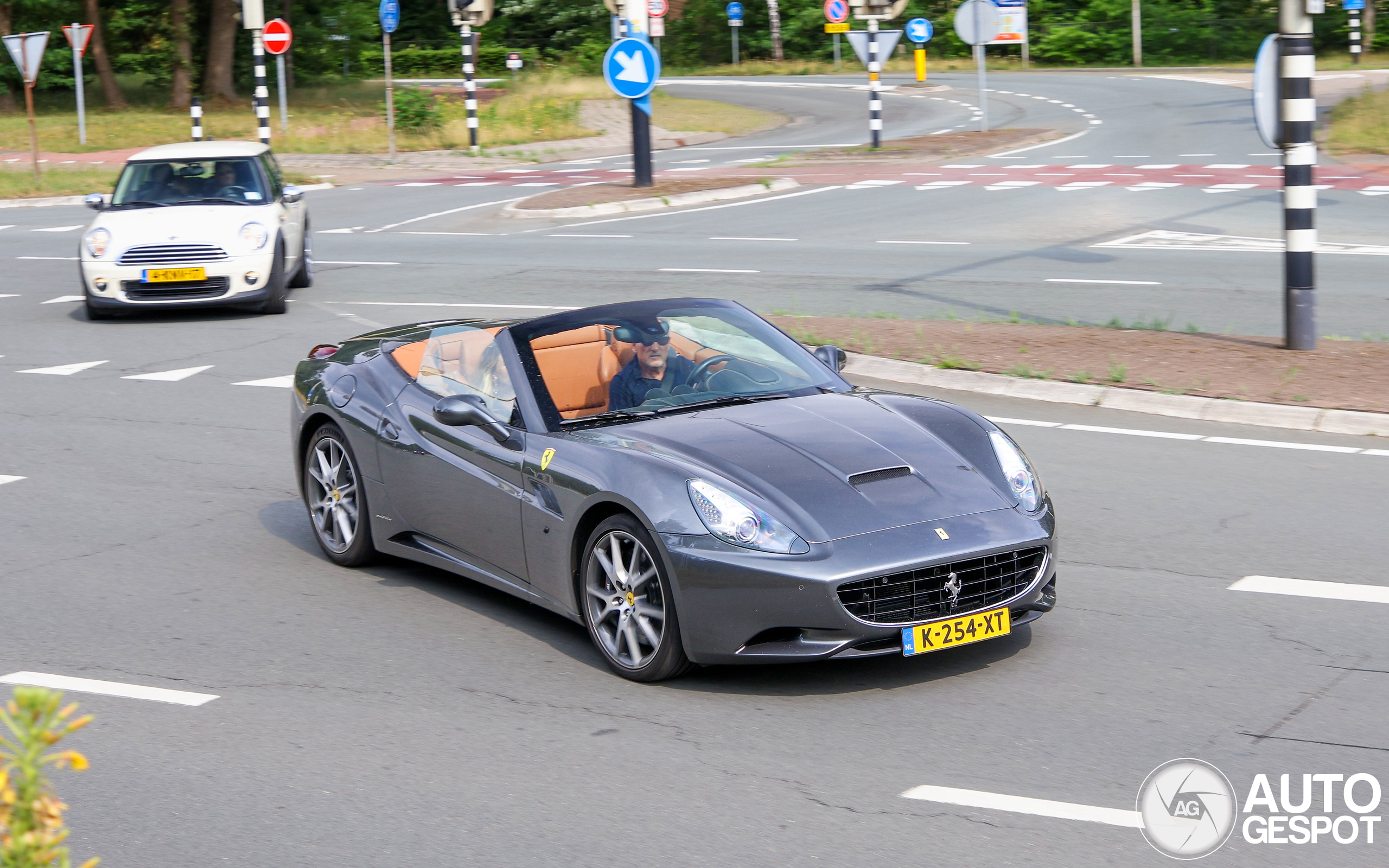 Ferrari California