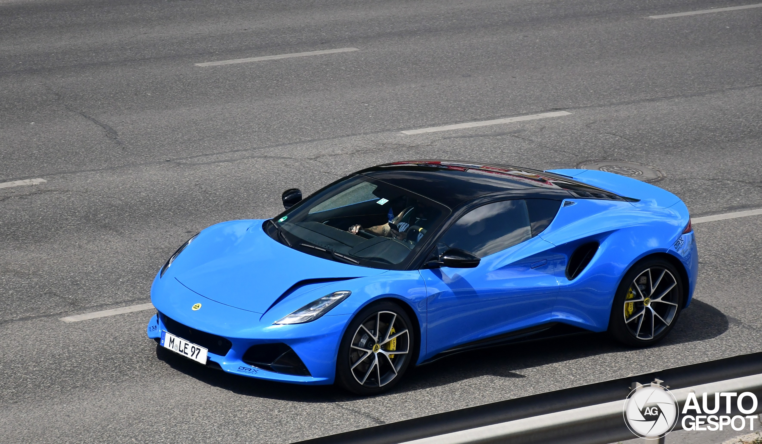 Lotus Emira