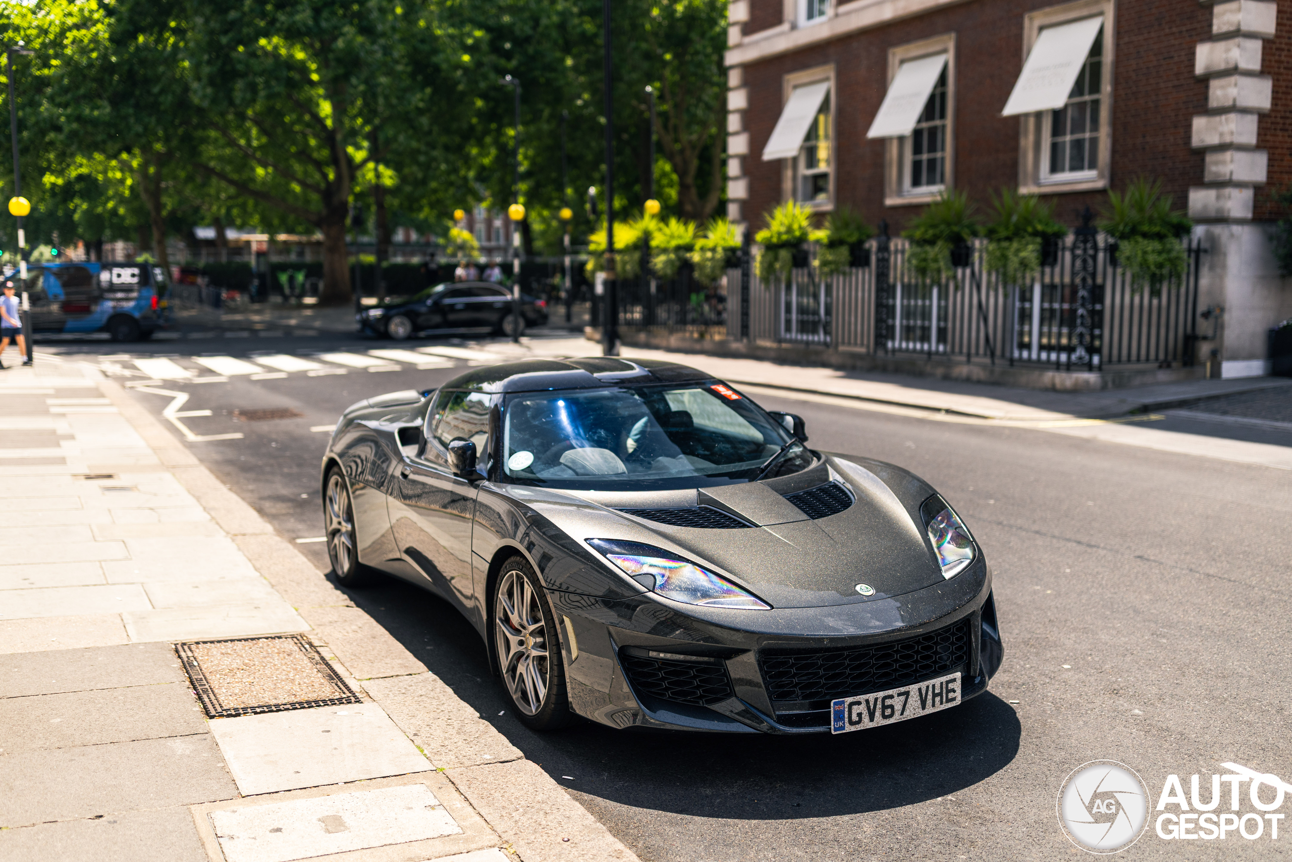 Lotus Evora 400