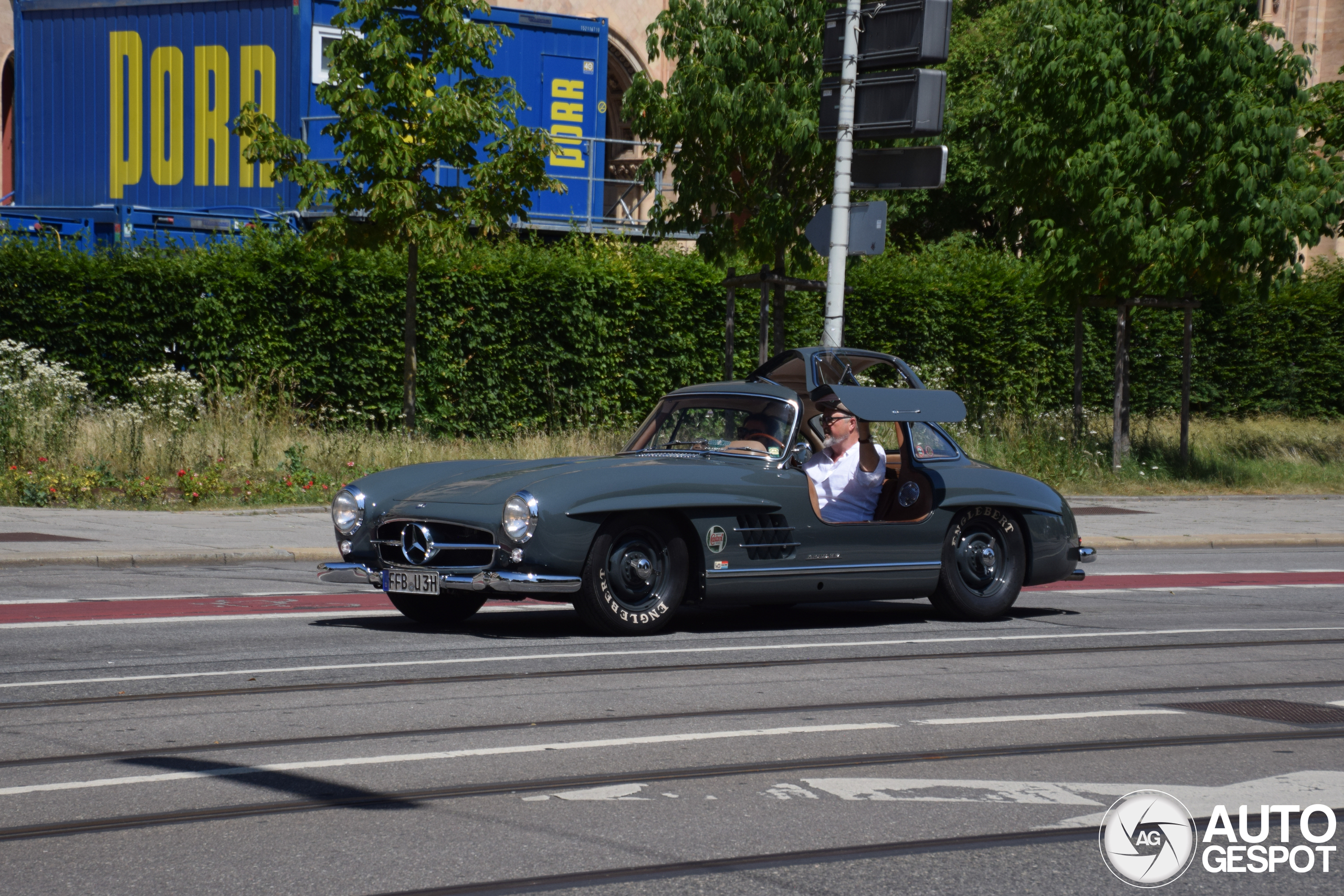 Mercedes-Benz 300SL Gullwing